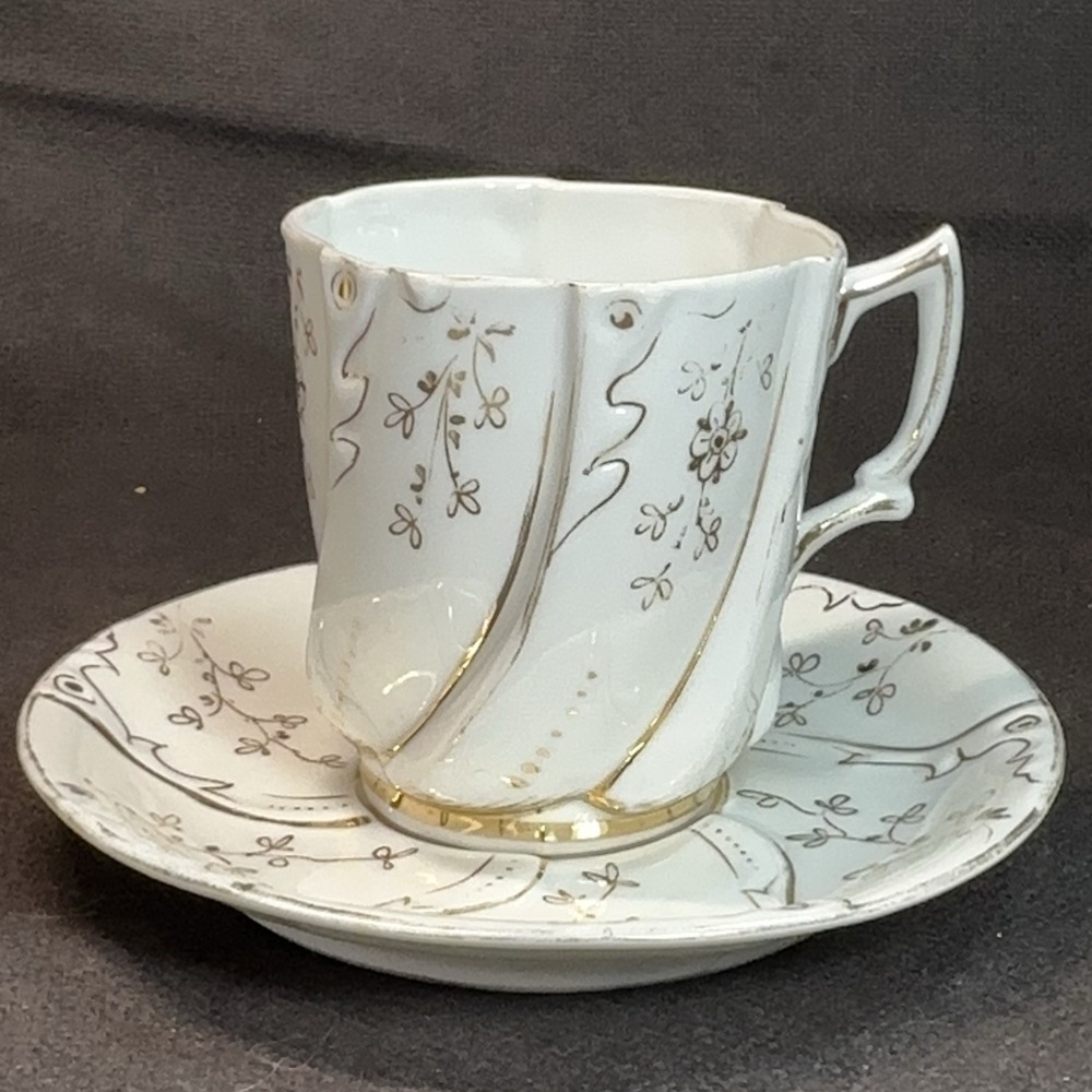 Antique Victorian Spiral Swirl Porcelain Teacup Saucer Gold‎ Gilt Floral Tea Cup